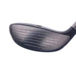 Used Titleist 909 F2 5 Fairway Wood / 18.5 Degrees / Diamana 75FW Regular Flex -Clubs sales 2b5960f627a9fd46c0c835aa8532c990